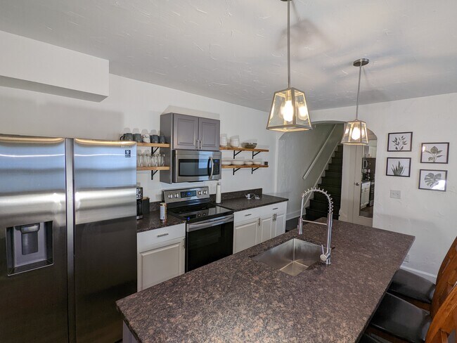 Photo - 1518 N Olney St House