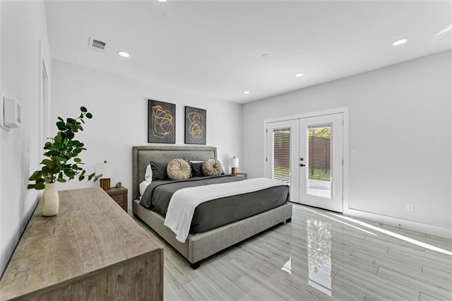 Foto del edificio - 2425 Crossman Ave