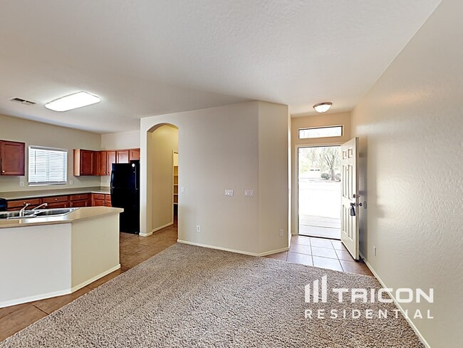 Building Photo - 17457 W Hilton Avenue Goodyear AZ