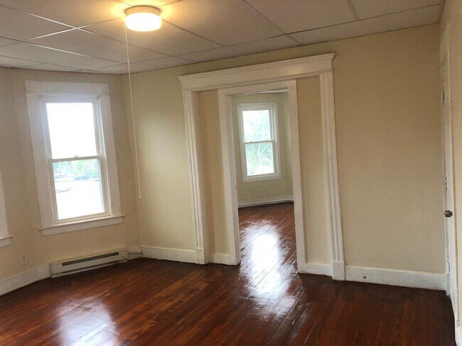 Building Photo - 77 Division