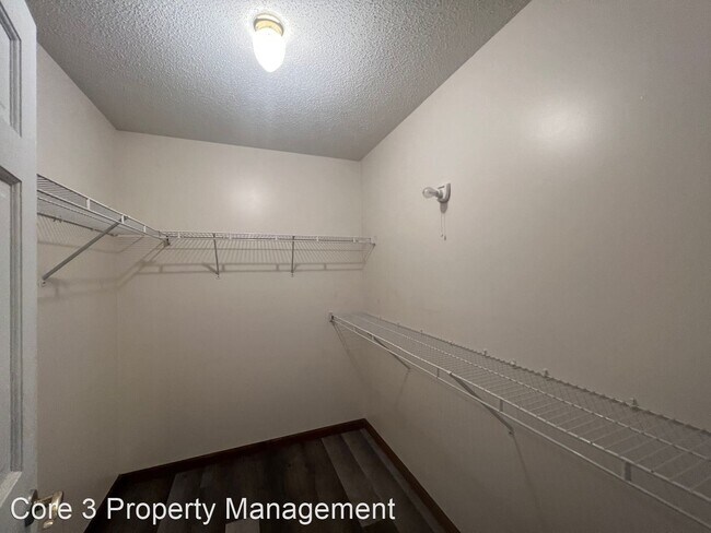 Foto del edificio - 3 br, 2 bath House - 5211 Deerwood Lake Dr
