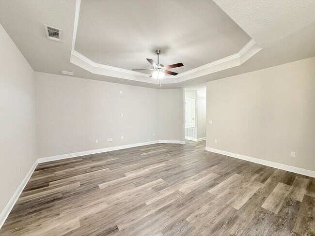 Building Photo - 3889 Ranch Rd