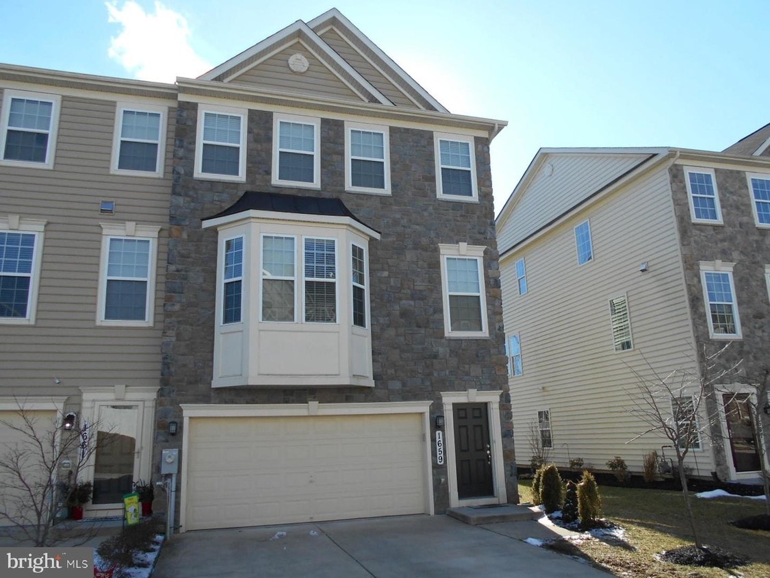 1659 Livingston Dr, Bel Air, MD 21015 Townhome Rentals in Bel Air MD