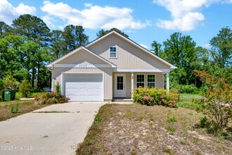 Building Photo - 4009 Alandale Dr