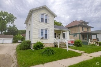 Building Photo - 274 E 1st St