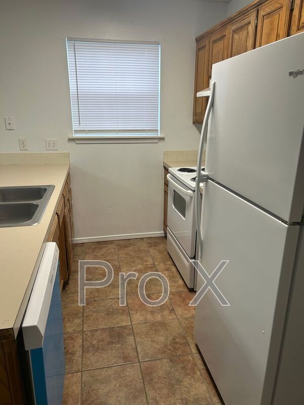 Foto del edificio - 1013 SE 5th St