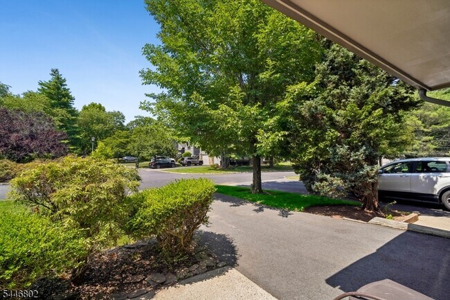 Foto del edificio - 1 Brookline Ct