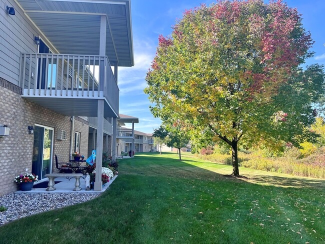 Building Photo - Highland Springs Apartments