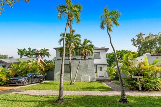 Foto del edificio - 1520 SW 11th Terrace