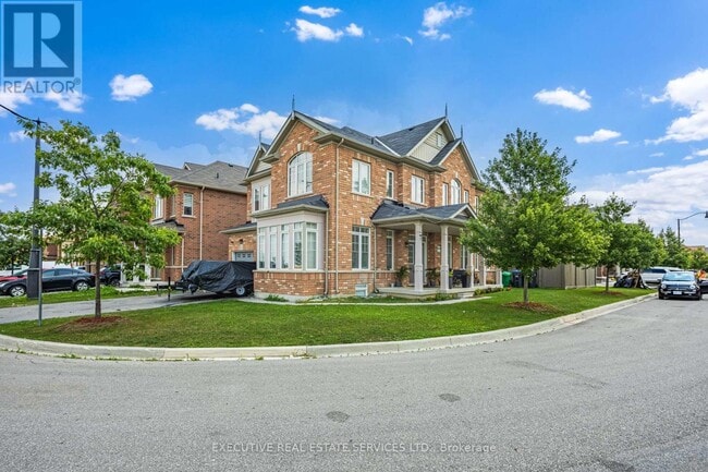 Building Photo - 61 Truro Cir