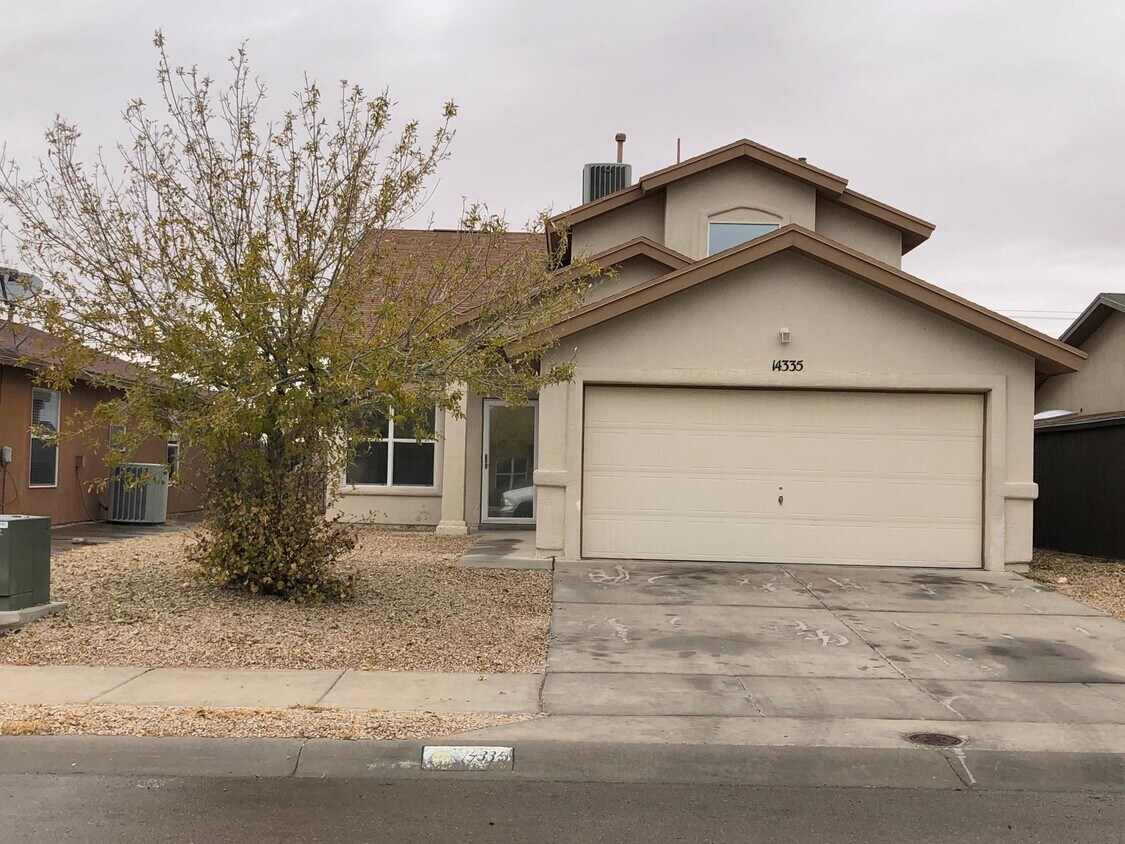 Foto principal - 14335 Island Point Dr