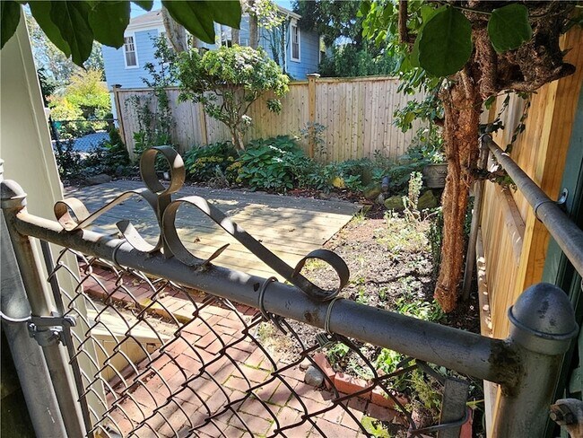 Foto del edificio - 10 Cherry St