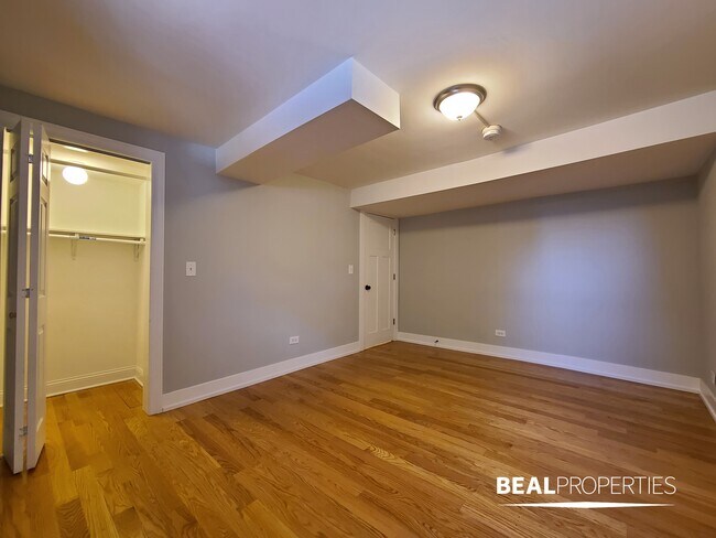 Foto del edificio - 2906 N Mildred Ave