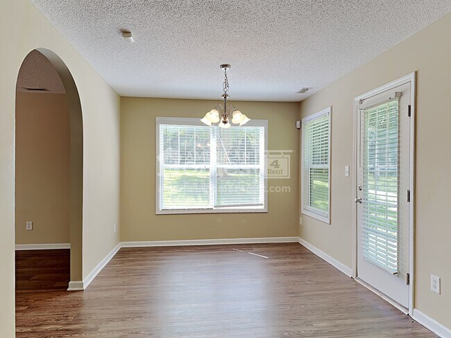 Building Photo - 4203 Panther Creek Parkway