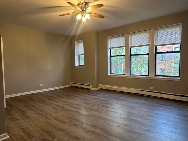Building Photo - 52 N Parkside Ave