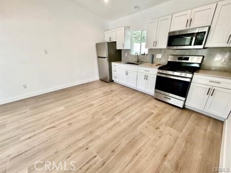 Foto del edificio - 7919 Bothwell Rd