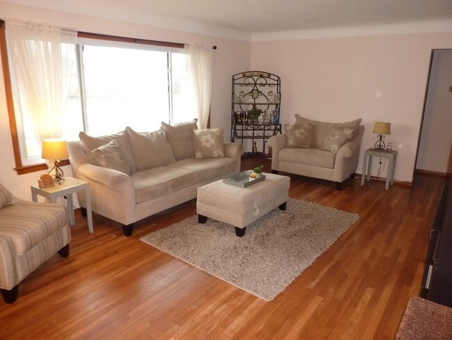 Foto del edificio - Mayfield Hts Ranch for Rent