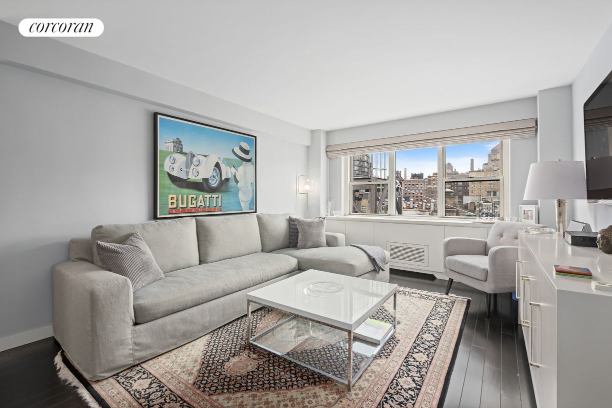 Foto principal - 69 W 9th St