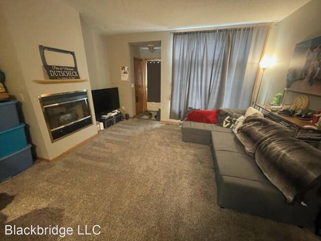 Building Photo - 2 br, 1.5 bath House - 8761 Branson Drive