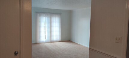 Building Photo - 285 Wymore Rd