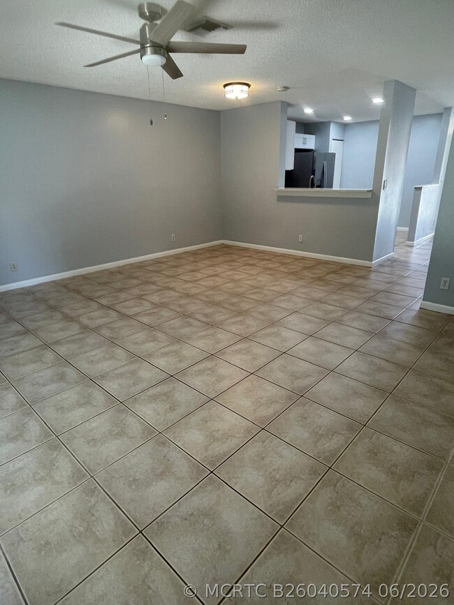 Building Photo - 9766 Kamena Cir