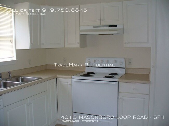 Building Photo - 4013 Masonboro Loop Rd