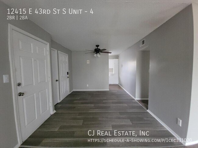Foto del edificio - 12415 E 43rd St S