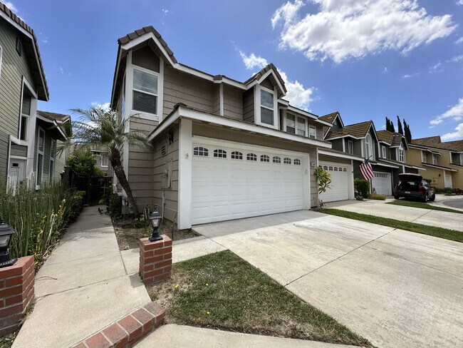 Foto del edificio - 15819 Antelope Dr