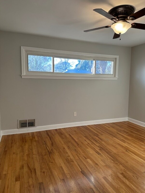 Foto del edificio - 1212 Deerwood St