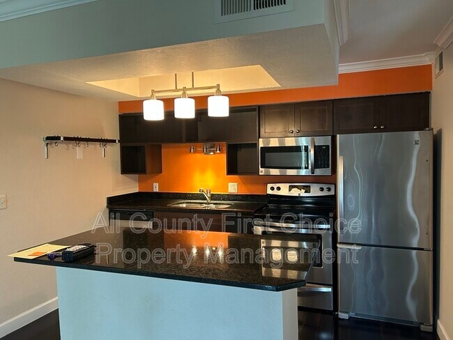 Foto del edificio - 10200 Gandy Blvd N