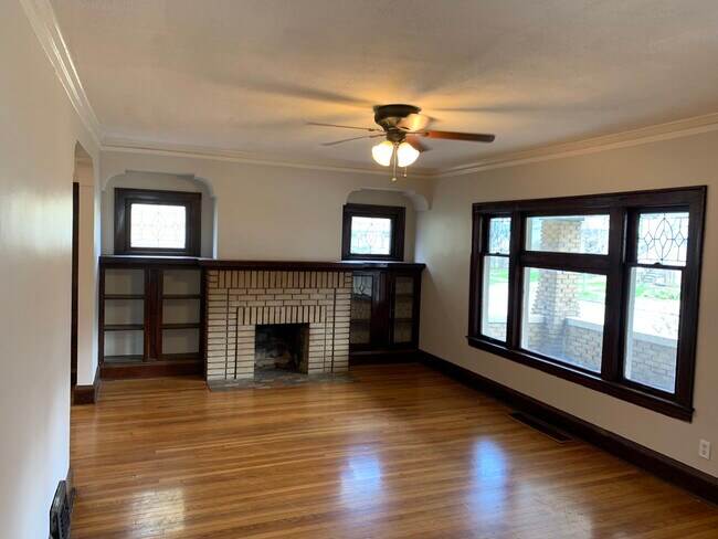 Building Photo - 14504 Garfield Ave