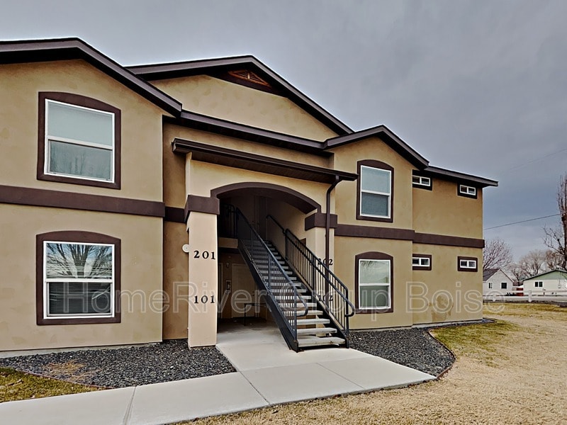 11039 W Brassy Cove Loop Unit Apt 202, Nampa, ID 83651 Condo for Rent