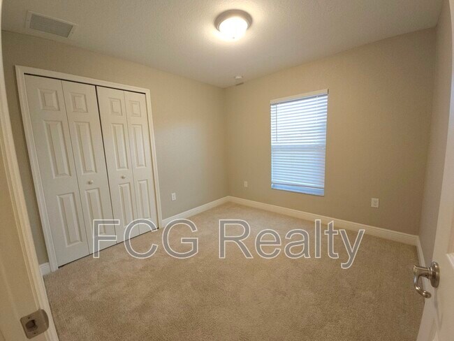 Foto del edificio - 106 Marion Oaks Pass