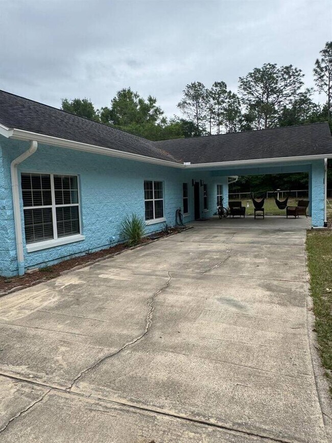 Foto del edificio - 10625 NW 14th St