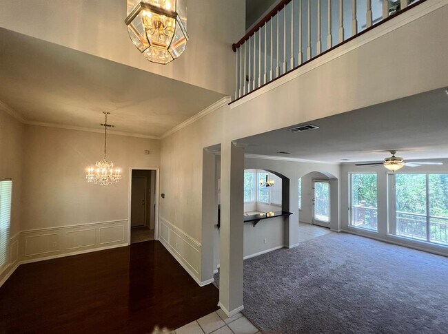 Foto del edificio - 9405 Ashton Ridge
