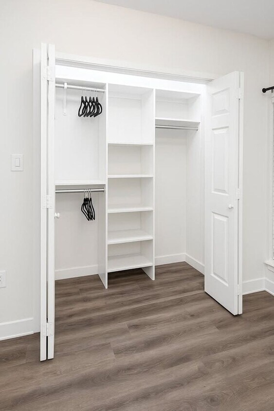Building Photo - ALL Bills Included - Studio for Rent – Lew...