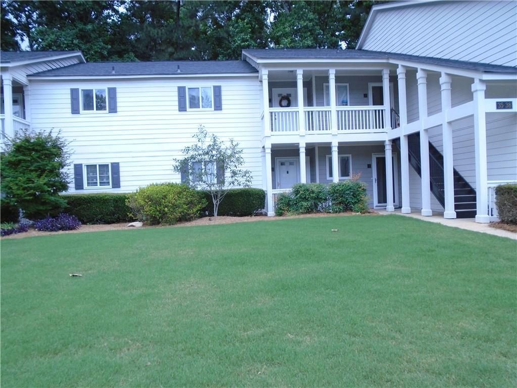 Primary Photo - 37 Rumson Ct