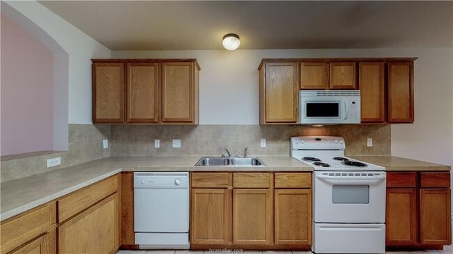 Building Photo - 3527 Paloma Ridge Dr