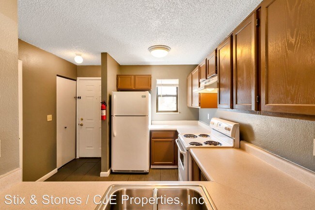 Foto del edificio - 3528 S Depew St