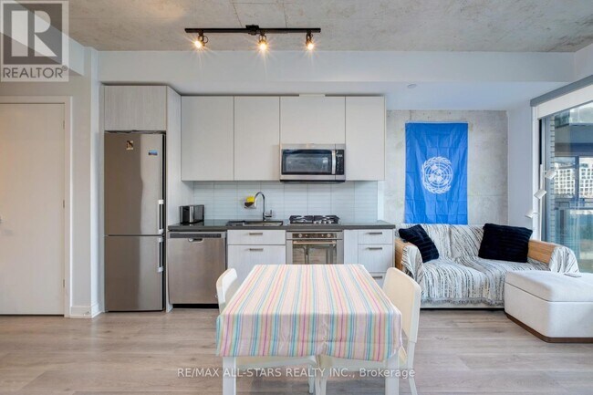 Photo du bâtiment - 55 Ontario St