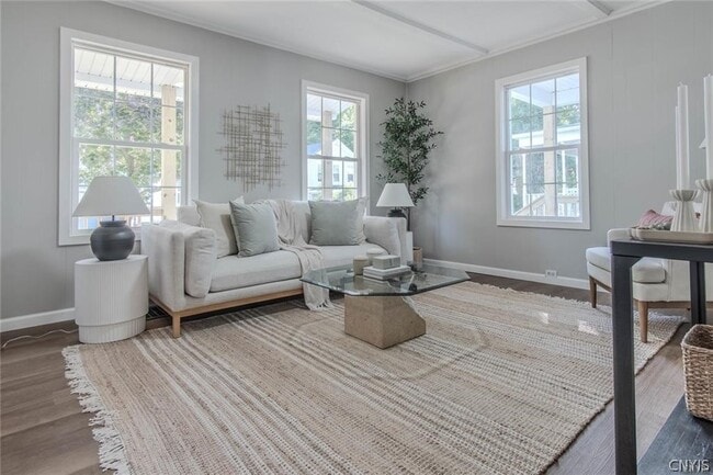 Building Photo - 406 Stone St