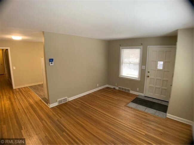 Foto del edificio - 3605 Lynn Ave