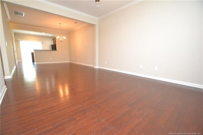 Foto del edificio - 327 Dove Cottage Ln