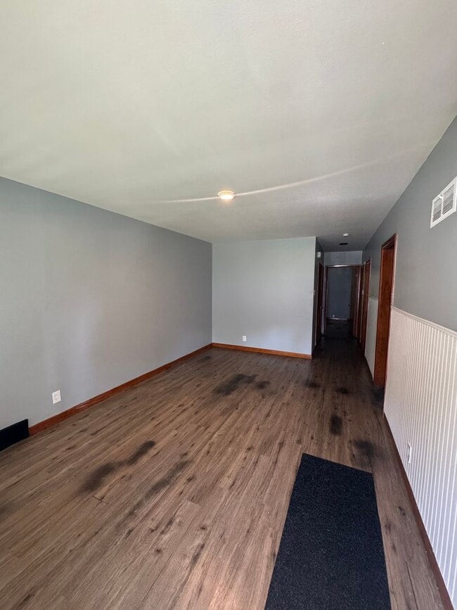 Building Photo - 1135 Watts St