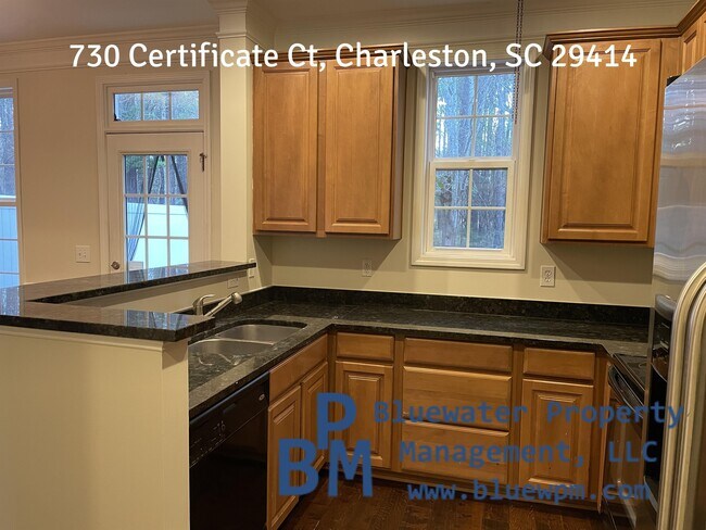 Foto del edificio - 730 Certificate Ct