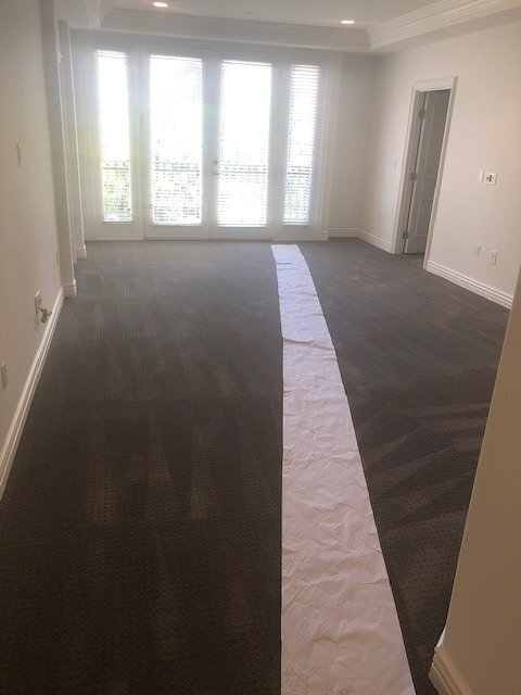 Foto del edificio - 129 S Elm Dr