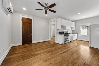 Building Photo - 1638 Harvard St
