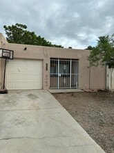 Building Photo - 6027 Redlands Rd NW