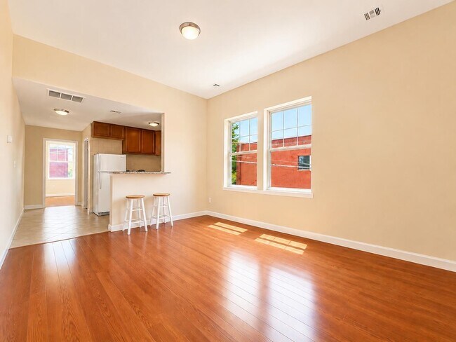 Foto del edificio - 86 E 21st St