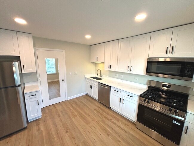 Foto del edificio - 2114 Southwind Cir